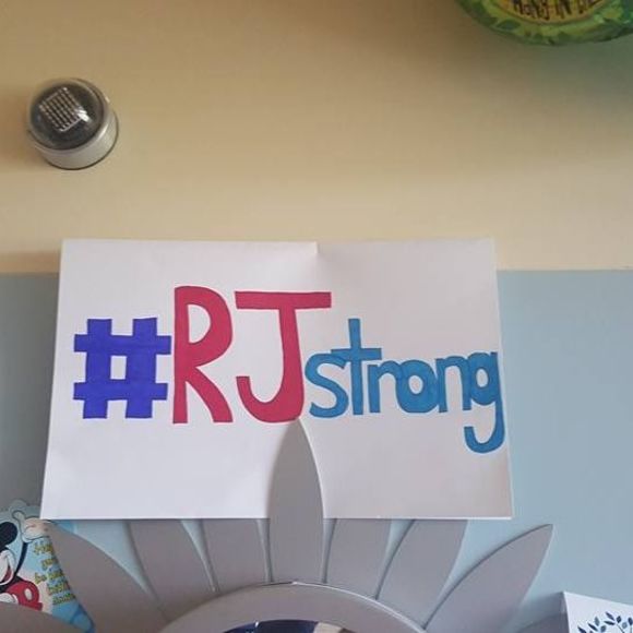 Meet your Posher, Robin - Picture 1 of 1